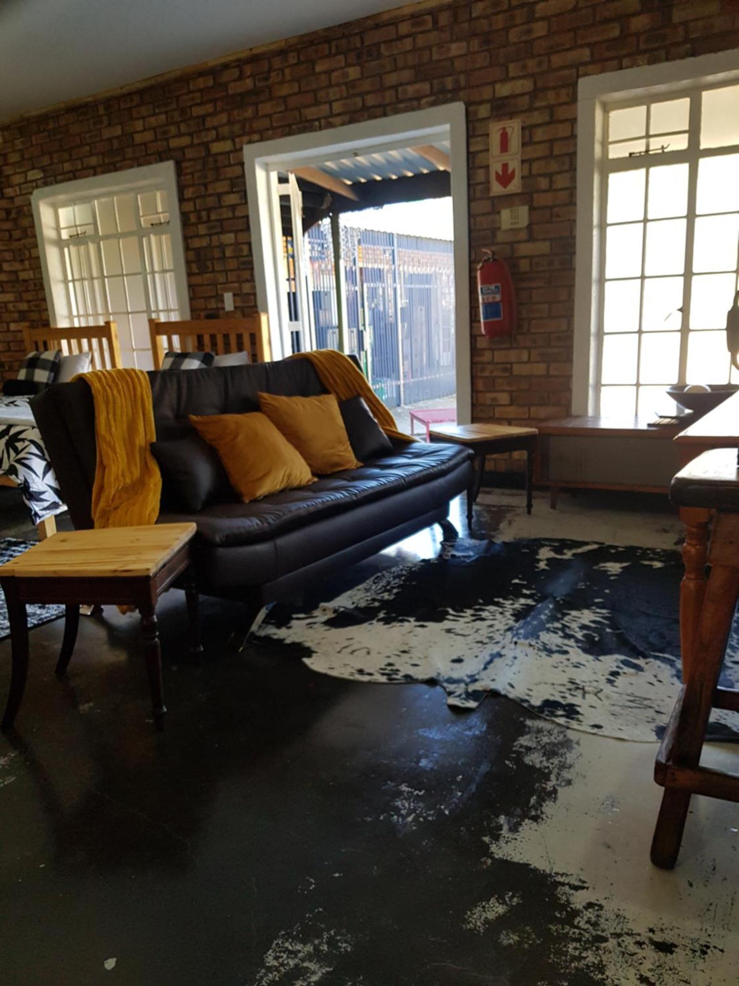 2K City Studios Not Self Catering Graskop Extérieur photo