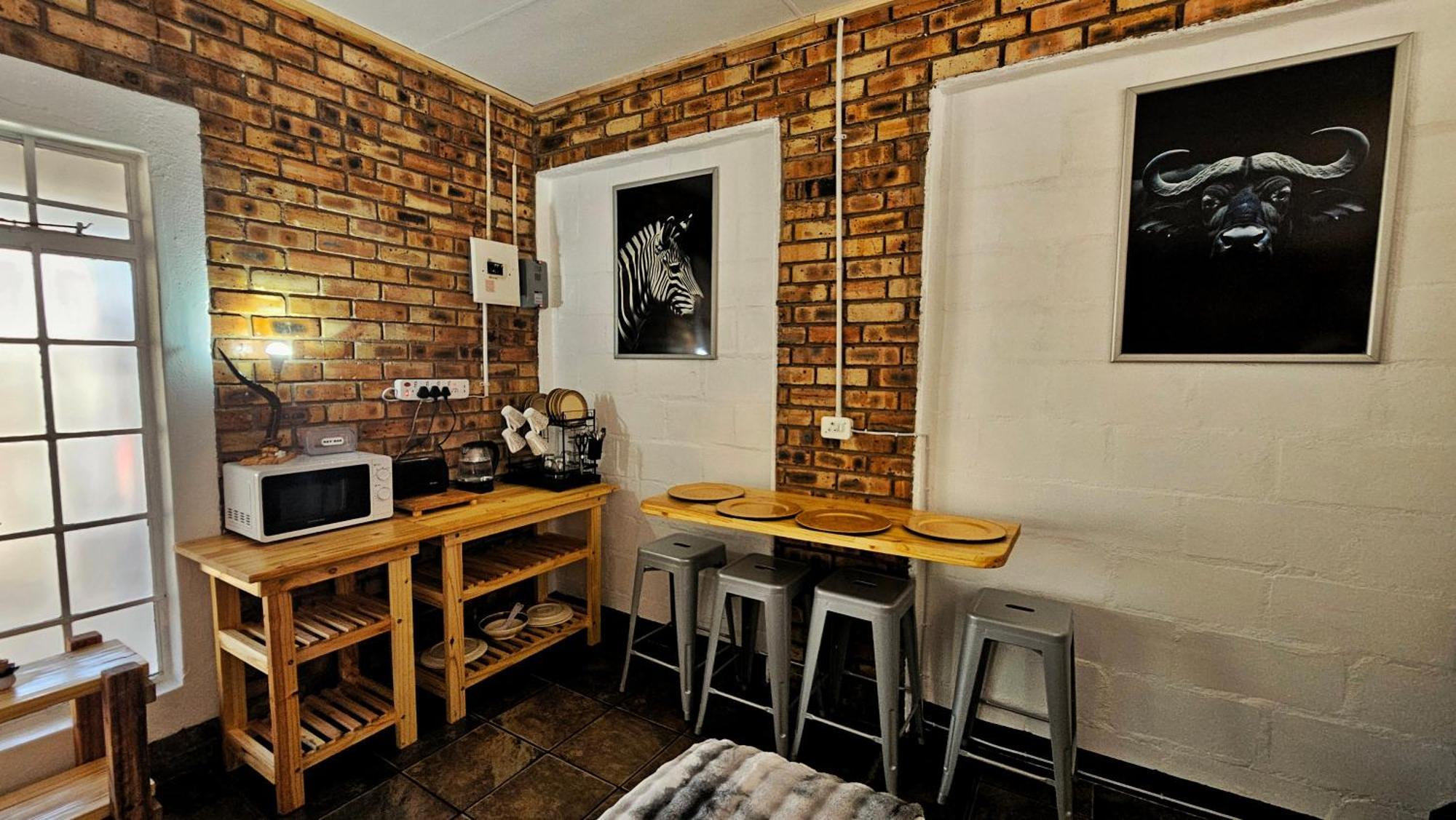 2K City Studios Not Self Catering Graskop Extérieur photo